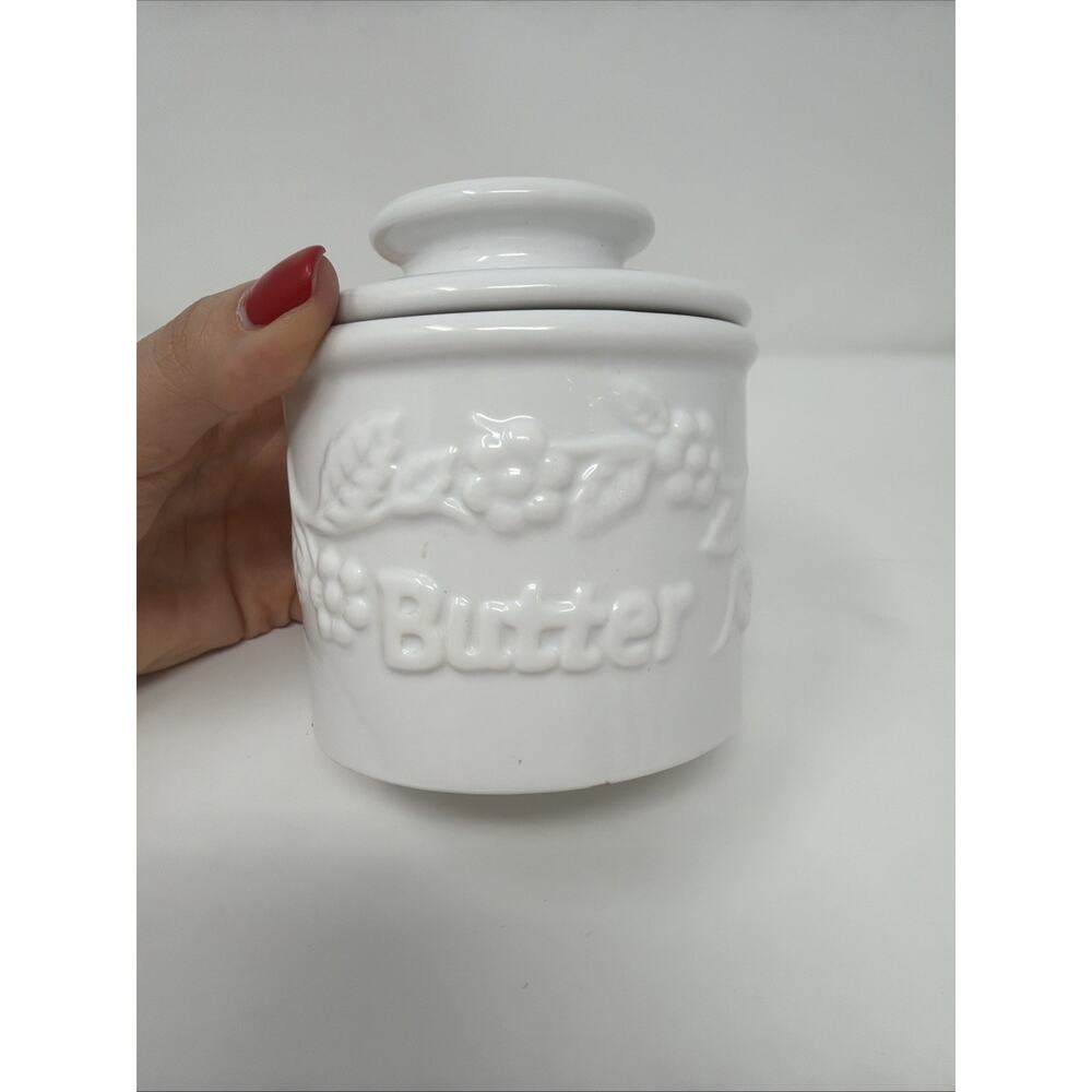 Butter Bell Crock by L. Tremain 2000 Ceramic White Floral Original - Picture 2 of 10